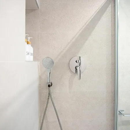 Clotilde Centro 公寓 *